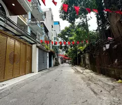 selling tran dai nghia townhouse, hai ba trung, 110m, 7 floors, 5.3m. price: 38 billion. contact: 0937158386