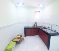 selling truck alley house cmt8 - tb 44m2, 4 floors, 7 bedrooms, price reduced to 6.95 billion.