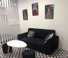 selling tt apartment 1st floor near thanh cong lake, sidewalk, business, avoid cars, area 49m - 4 billion more.