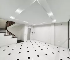 sidewalk distribution house for sale trinh dinh cuu - hoang mai, 7 floors, elevator, price 19.9 billion.
