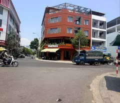 small, beautiful 2-floor corner apartment for sale in tttp near vcn market phuoc hai