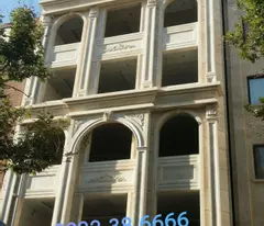 “small building” – cau go - 145m2 – 7 floors. cash flow is 1 billion/month.