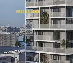 “small building” – near truc bach lake – 217m2 – 11 floors – cash flow 7.2 billion/year.