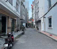 standard 4-floor house for sale - route 2 hoang the thien -- le hong phong - price 6.9 billion