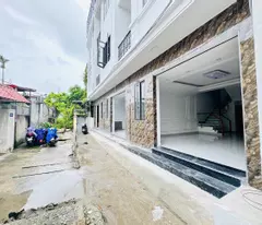 storey house for sale on lane 282, da nang - avoid cars, bustling business - hai phong center