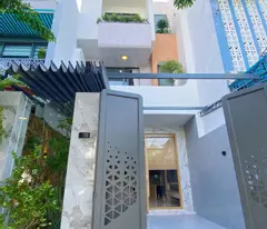 storey house for sale on vu xuan thieu street (hoa xuan)