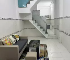 story house for sale 4