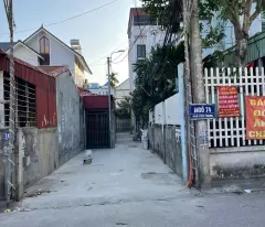 story house for sale on tien phong street - dang hai - hai an - price 2.39 billion