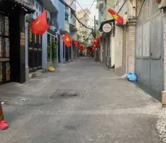 story house for sale tran xuan soan, district 7 - car parking - price only 8.x billion, contact 0938827657 ms tuyen