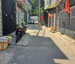 story house for sale tran xuan soan - near lam van ben - 4.4x20m - only 8.1 billion