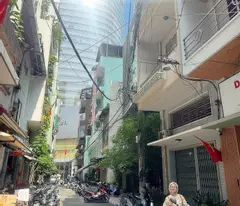 story house for sale with available cash flow of $7,000/month - car front ham nghi & nguyen hue & hai