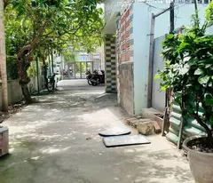 story house for sale with car near near dong xanh restaurant vinh ngoc