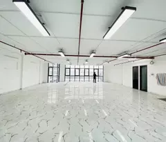 street front building for sale - ba made lake view - 183m² x 10t elevator - wide sidewalk - price 115 billion