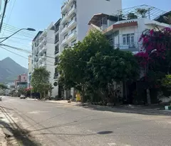 super beautiful 3-story house for sale - front of ly thai to street, north nha trang area: 92m² selling price: 8.9