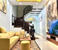 super beautiful 4-floor house of lang dong fort for sale for only 6 billion