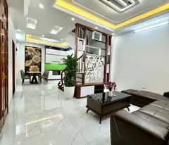 super beautiful house for sale in ngoc lam - long bien - 41m², 5 floors, 6 bedrooms - for 7 billion