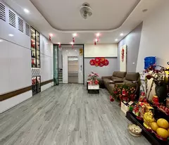 super nice house for sale in tram street - extremely shallow alley full nt - civil construction - avoid car - elevator -48m 6 floors 13.x billion