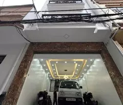 super product selling ccmn dong da 7 floors elevator near street 50m cash flow 70 million/month 14.5 billion