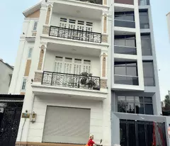 super products for sale 6 floors - business front of nguyen van nguyen, district 1 - regular cash flow 90 million/month
