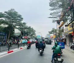 tay son townhouse for sale - dong da - three steps to the street - area nearly 40m, 4 floors, about 4 billion 5 more