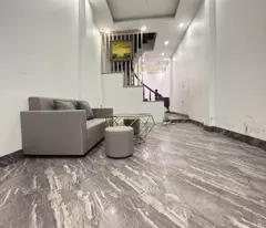 thach ban long bien house for sale 40m2 5 floors near street price 7 billion