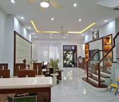 thach ban long bien house for sale - 52m - 6 floors - 7.7 billion - live now without thinking