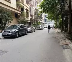 thai ha townhouse for sale - 306m² - 10m frontage - avoid cars - building official building, el - price only 42 billion