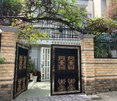 thai roof mini villa in the center of thich quang duc street, ward 4, phu nhuan district.