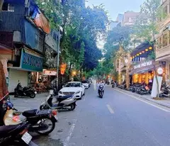 thai thinh townhouse for sale, dong da district, 45m2, 5t, corner lot, wide acreage, parking car, top business -