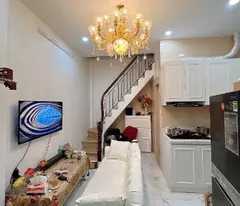 thanh ba dinh restaurant for sale 22m x4 floors 6.9 billion corner lot, 3 houses facing the street