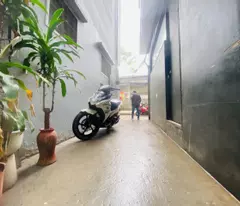 thanh xuan house for sale, 43 nguyen van troi, close to the street, wide alley