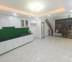 thanh xuan house for sale, lane 1, bui xuong trach, 7.65 billion, 38m2, 5m square meter, right next to the lake