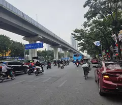 thanh xuan street house for sale, 6 floor elevator, sidewalk, avoided oto, business, only 15.x billion