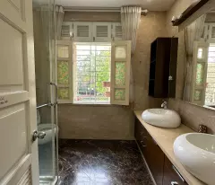 the owner ly needs to sell a lot of villas located on the most beautiful double street in ciputra