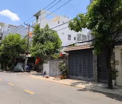 the owner needs to ly sell a 2-storey house of 5 x16m, car alley, duong quang ham street, ward 5, gv, price only 7.5