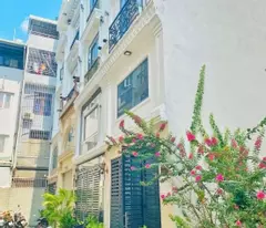 the owner needs to ly sell the vip area le van sy - ward 11 - phu nhuan. right behind the le van sy facade