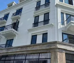 the owner needs to quickly sell a corner lot of 115m2 built of 5t at the golden pearl project with investment price located at dai kim, hoang mai.
