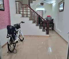 the owner needs to sell ba dinh house in a shallow alley near the street, area 35m2 x 5 floors - 6.5 billion