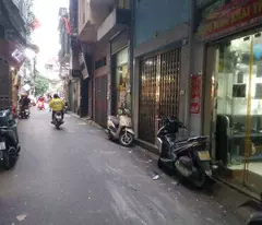 thinh hao house for sale, wide car lane, 30m2, 8.9 billion