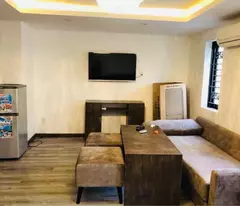 to hien thanh house for sale in district 10, 44 m2, 5 floors, 6 bedrooms - high price 8 billion