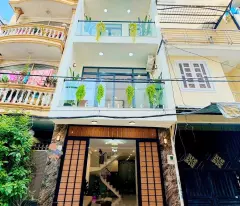 to hieu house for sale, 6m car parking alley, pine alley, (4x13.3) 3 new floors, only a little 8 billion