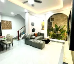 ton that tung townhouse for sale - corner lot, car, alley, business, usable area 40m2 x 5t, about 7 billion