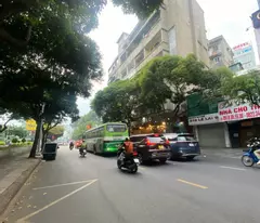 towhouse for sale le lai front - heart of ben thanh, district 1