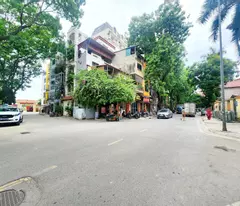 townhouse for sale in doi can ba dinh - expensive business location super rare price - area 950m2 offering price 400 billion