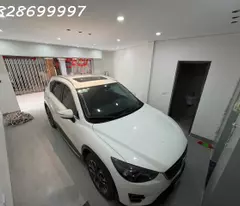 townhouse for sale in dong da - boc pagoda - car parked in the door.