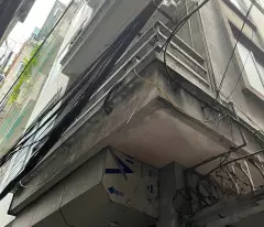 townhouse for sale in linh nam, hoang mai, 30m, 4 floors. price: 4.9 billion