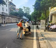 townhouse for sale in phung hung hoan kiem - beautiful vip location rare top business: area 102m2 - 95 billion
