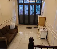 townhouse for sale in tran khat chan, hai ba trung, 30m, 4 floors. price: 6.8 billion