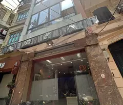 townhouse for sale in tran khat chan, hai ba trung, 53m, 5 floors, 5m square meter. price: 14 billion
