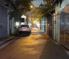townhouse for sale in truong chinh, thanh xuan, 40m, 6 floors. price: 14.5 billion. contact: 0937158386